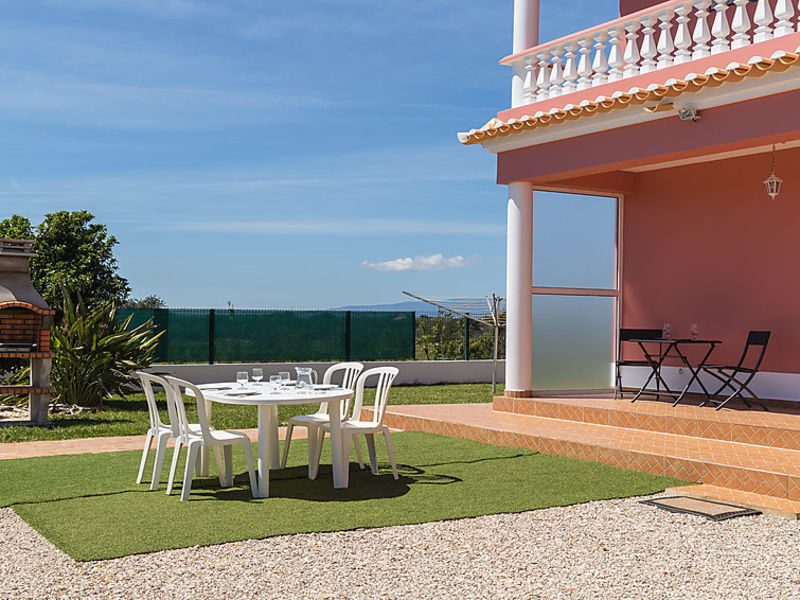 Casa Das Amendoeiras