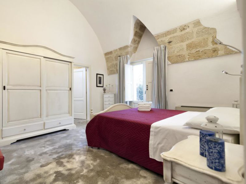 Small Sea Apartment
