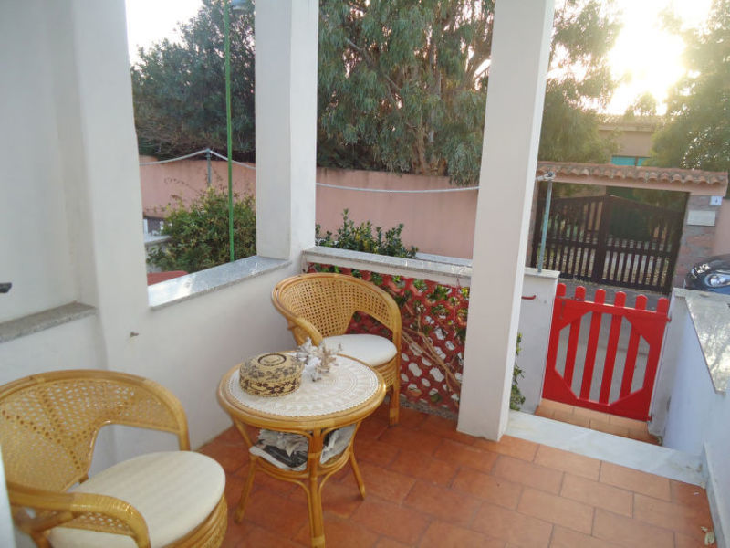 Longa House