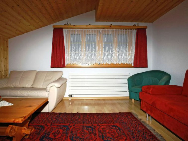 Ferienwohnung Maissen-Deflorin