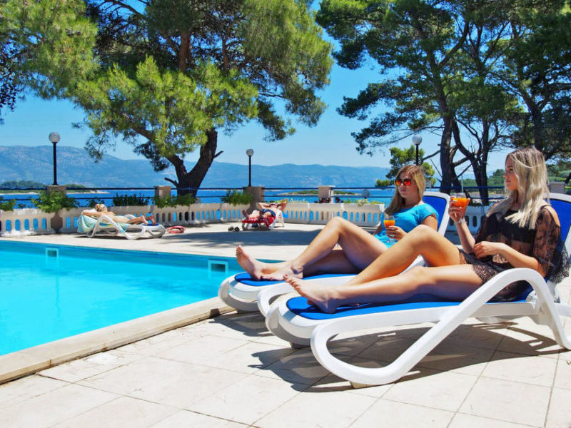 Lumbarda Resort