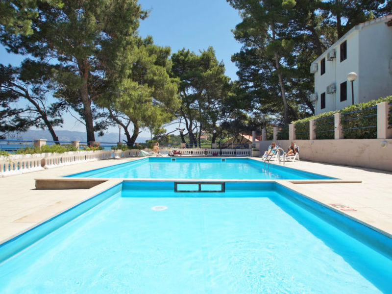 Lumbarda Resort