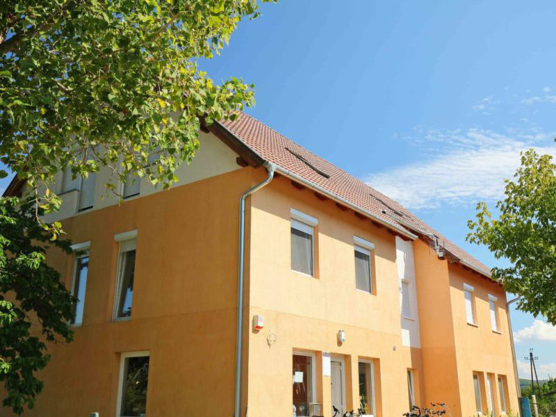 Balaton A2096