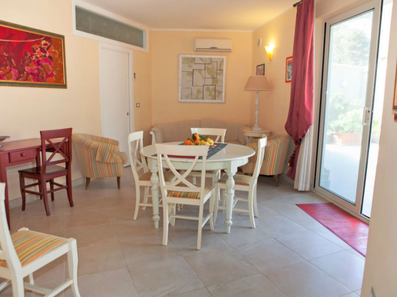 Mondello House