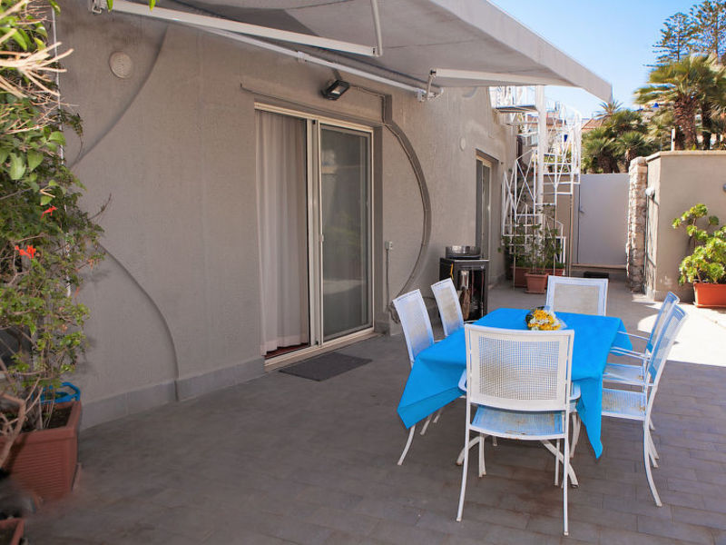 Mondello House