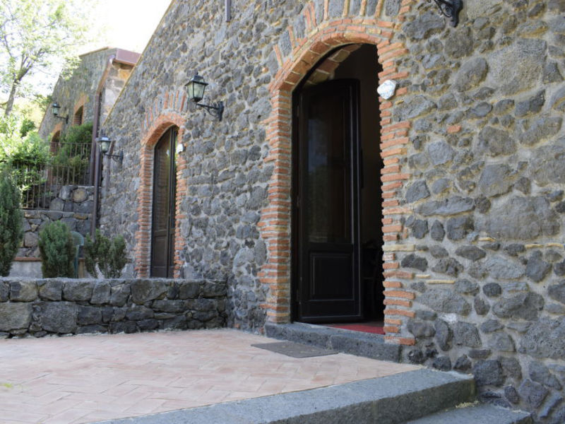 Le Cisterne Dell'Etna