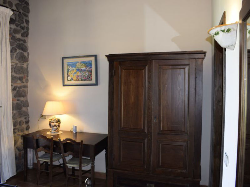 Le Cisterne Dell'Etna