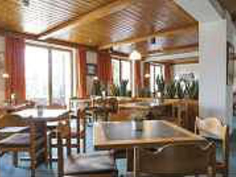 Hotel Valaisia