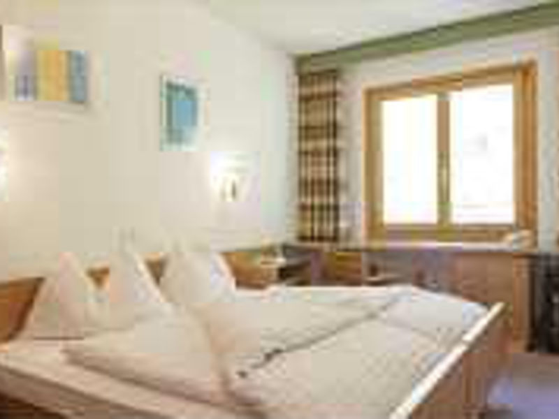 Hotel Valaisia