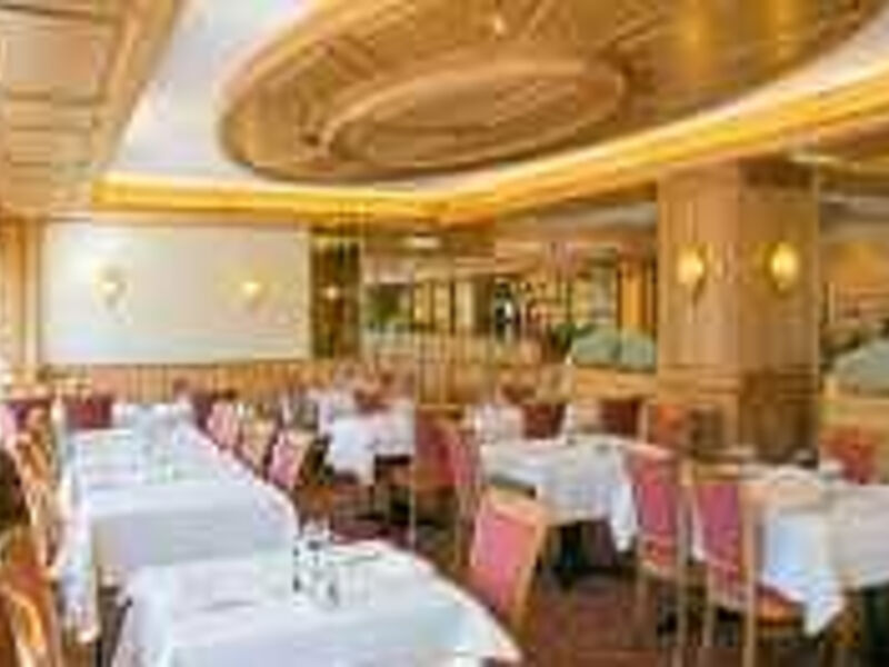 Best Western Hotel Cheval Blanc