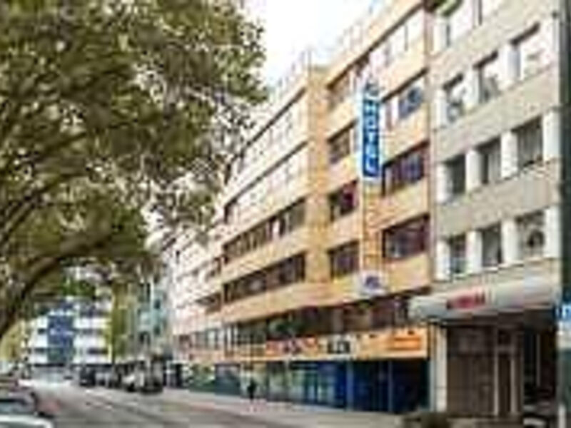 Hotel A&O Düsseldorf Hauptbahnhof