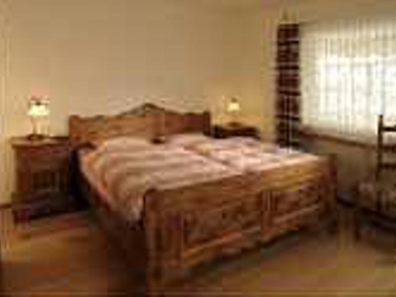 Hotel Crystal