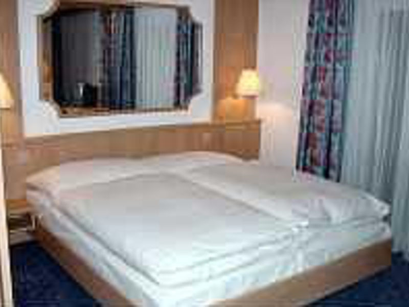 Hotel Eden