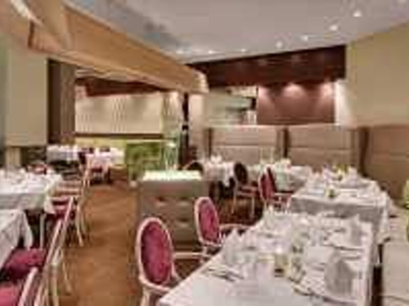 Austria Trend Hotel Schillerpark