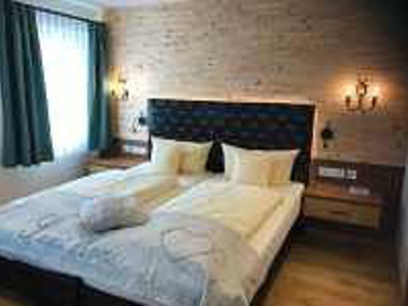 Hotel Adler