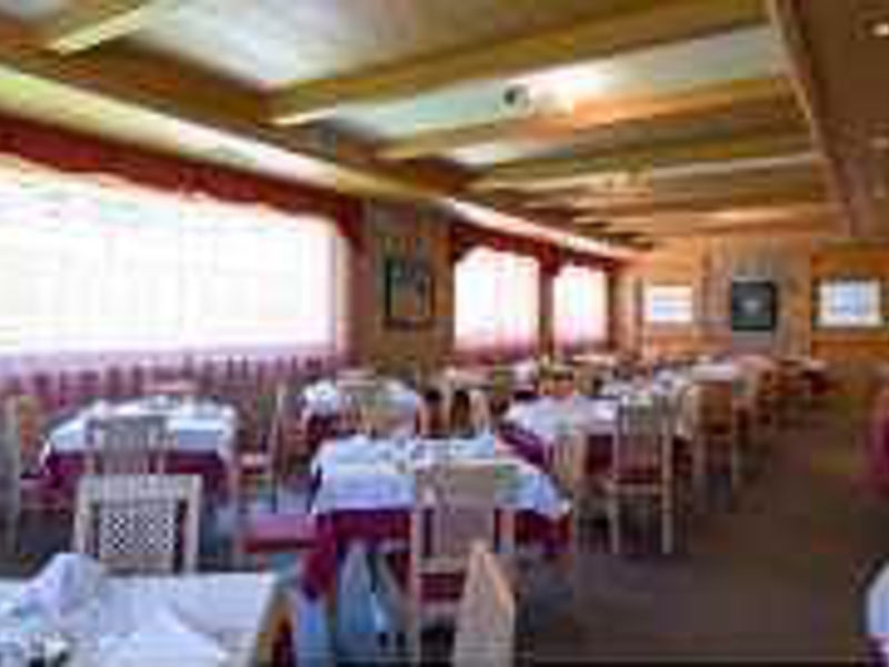 Hotel Alpine Mugon