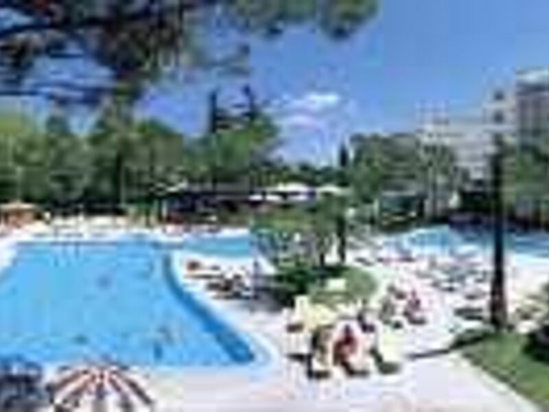 Hotel Bristol Buja