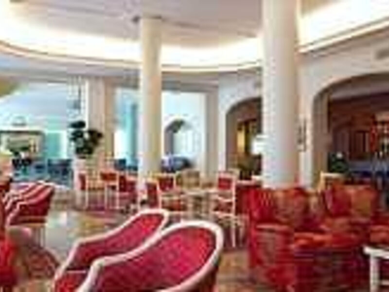 Hotel Bristol Buja