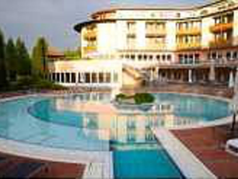 Lotus Therme Hotel & Spa