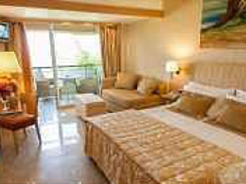 Acacia Resort