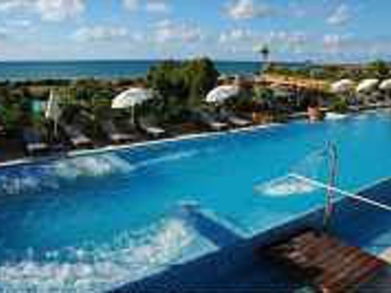 Acacia Resort