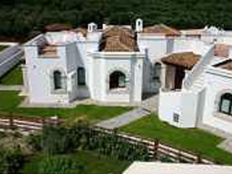 Vista Blu Resort