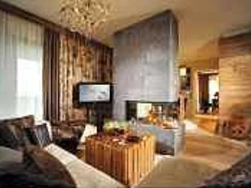 Hotel Fire & Ice