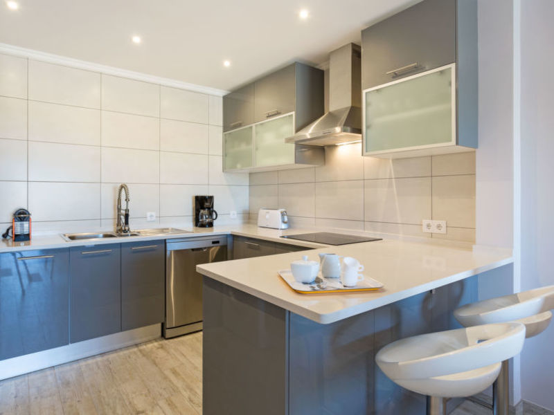 Luxury Sea View Apartment
