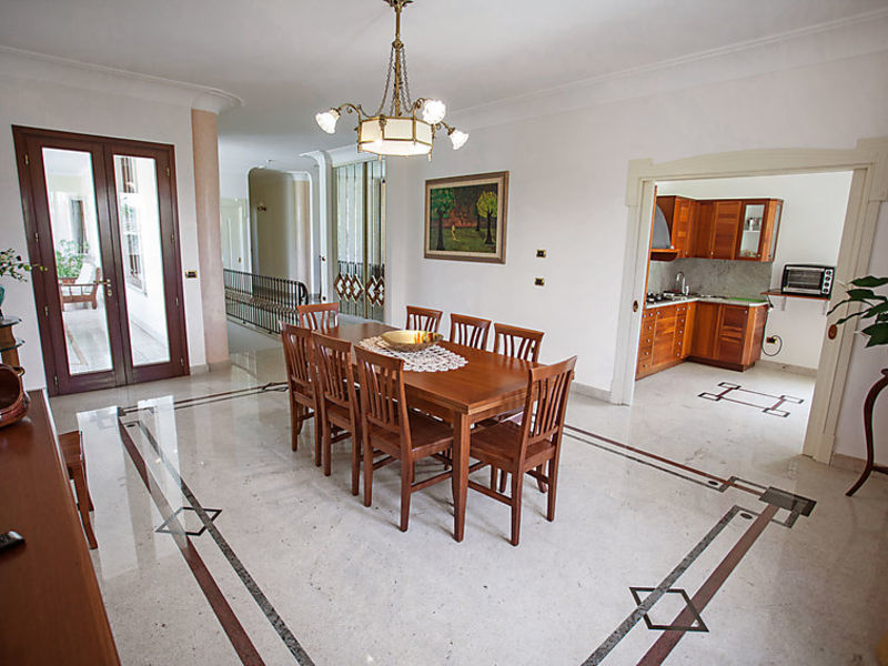 Libra Apartment