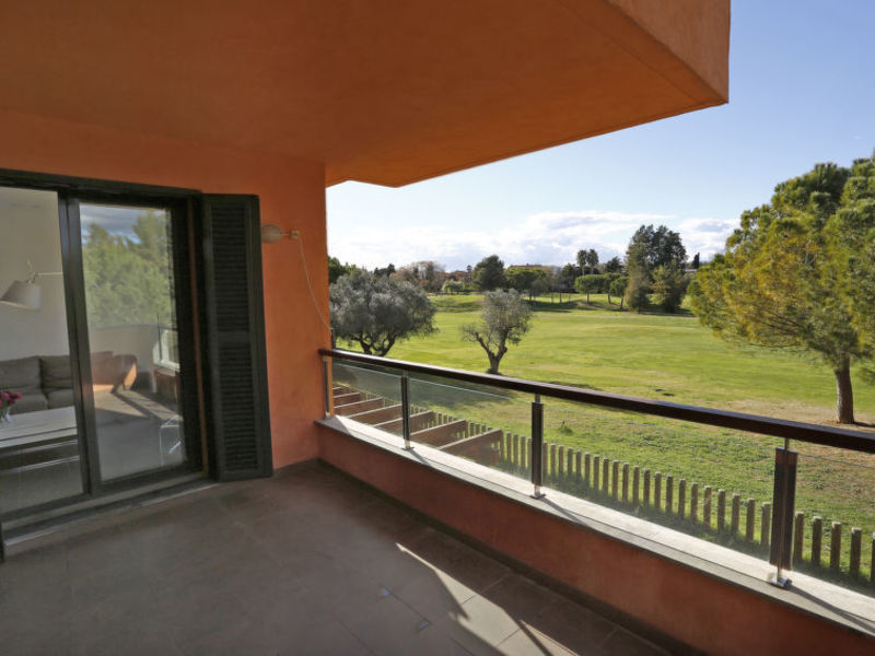 Golf Village