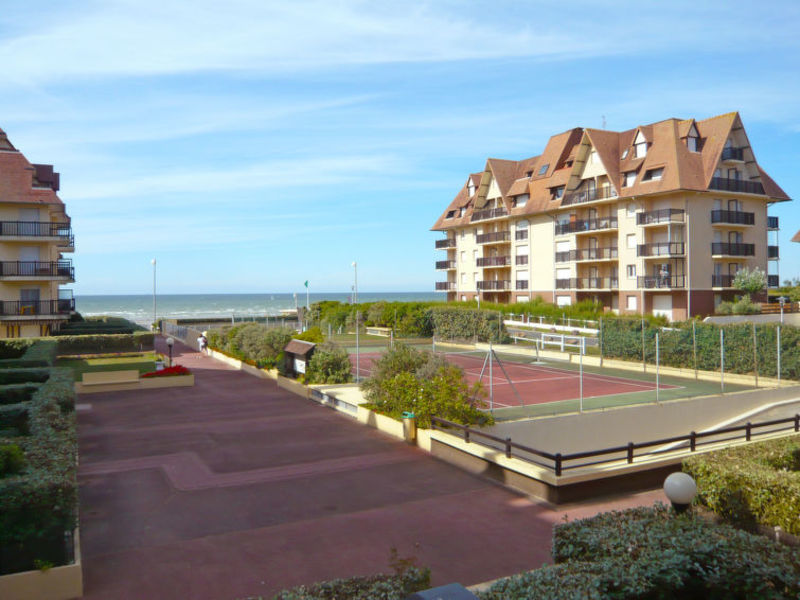 Les Cabourgeaises