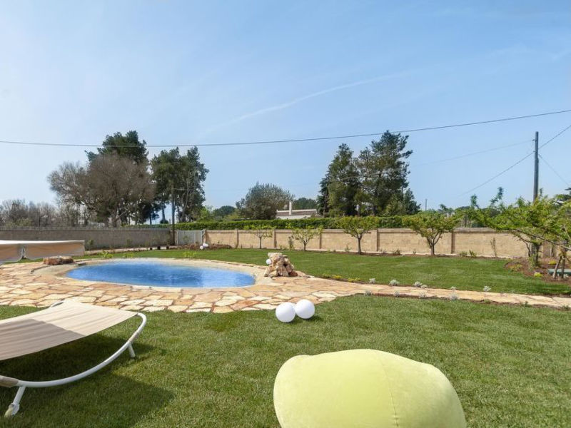 Villa Cucci Down