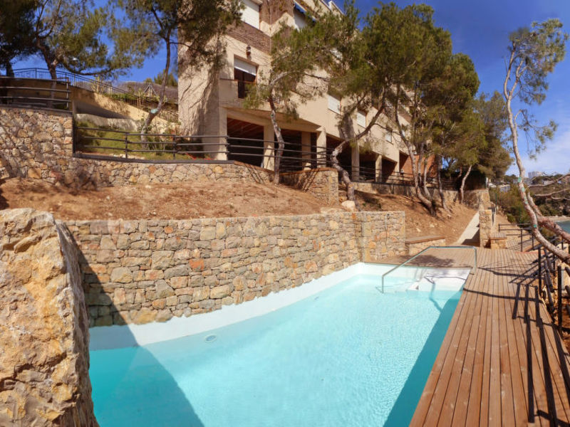 Cap Salou Pool View