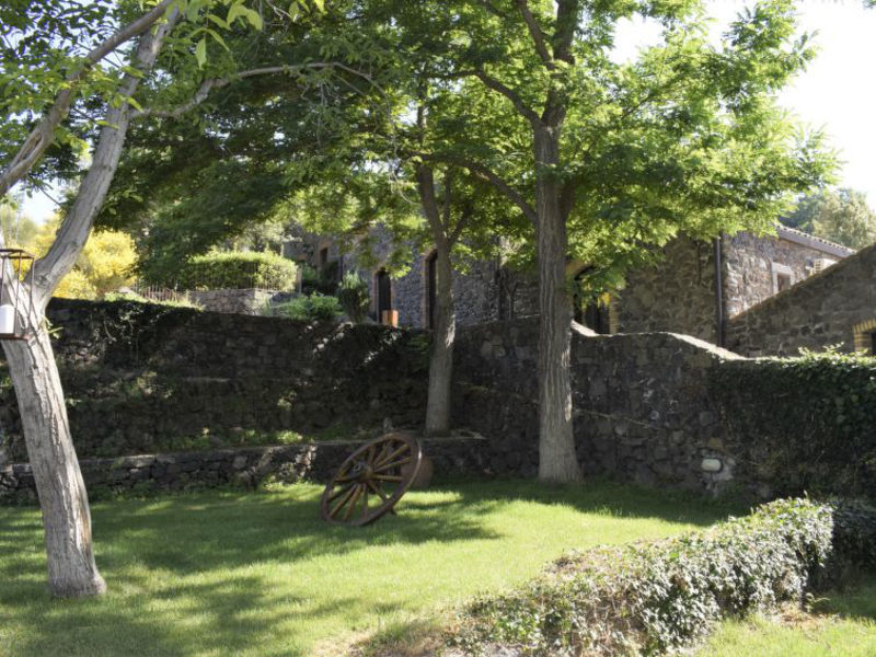 Le Cisterne Dell'Etna