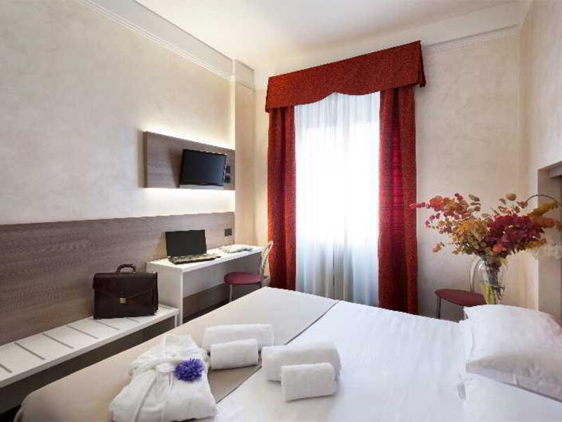 hotel CAROLINA