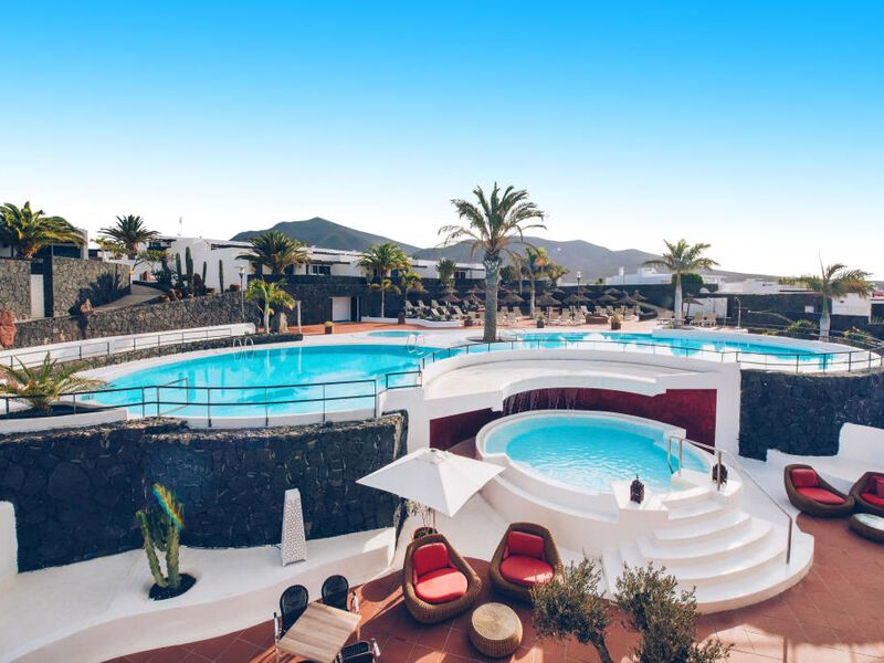 Splendid Spa Resort