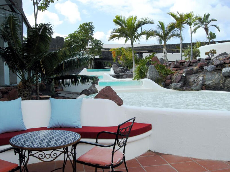 Splendid Spa Resort