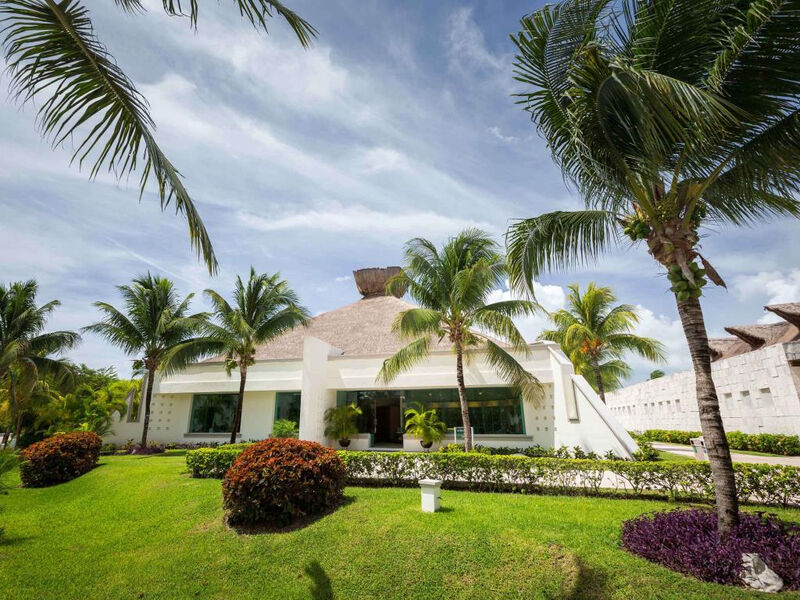 Splendid Spa Resort