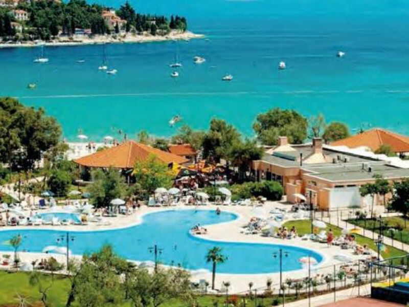 Cvetni Komplex - Hotel Hedera