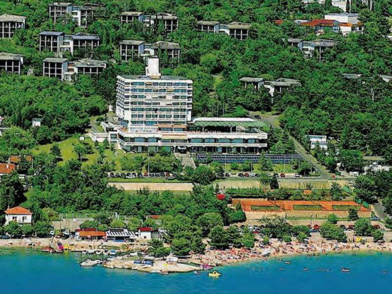 Hotel Ad Turres A Pavilony Ad Turres