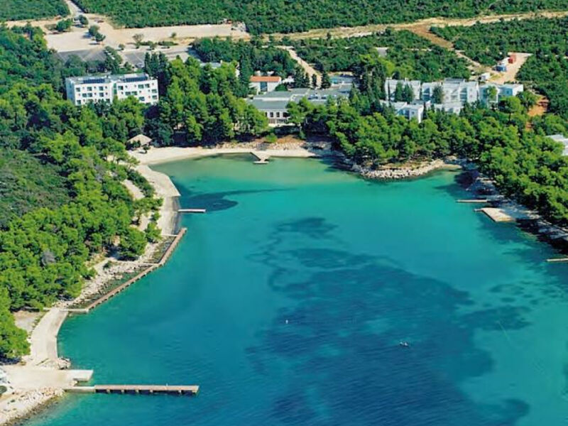 Crvena Luka Hotel & Resort