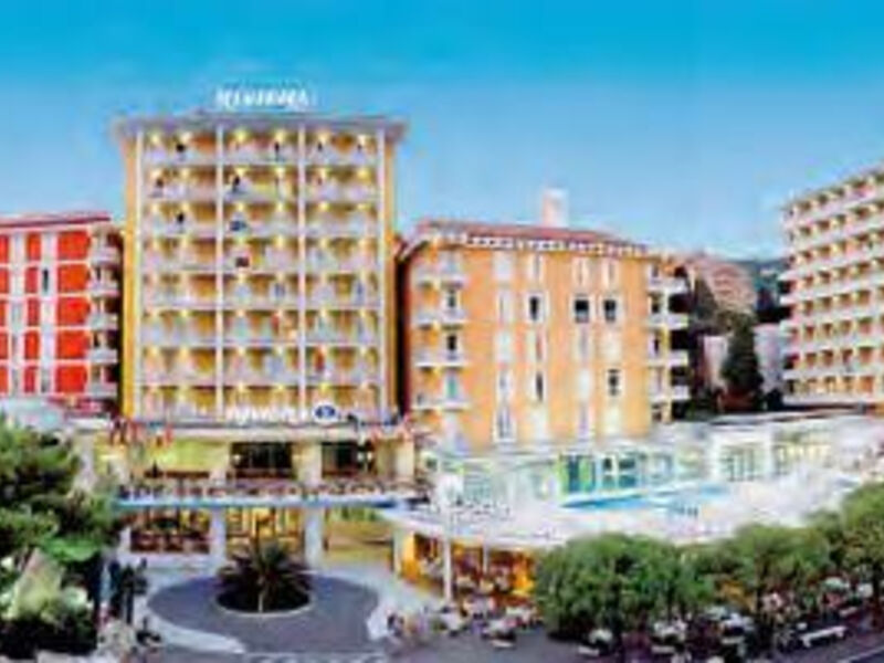 LIFE CLASS RESORT RIVIERA