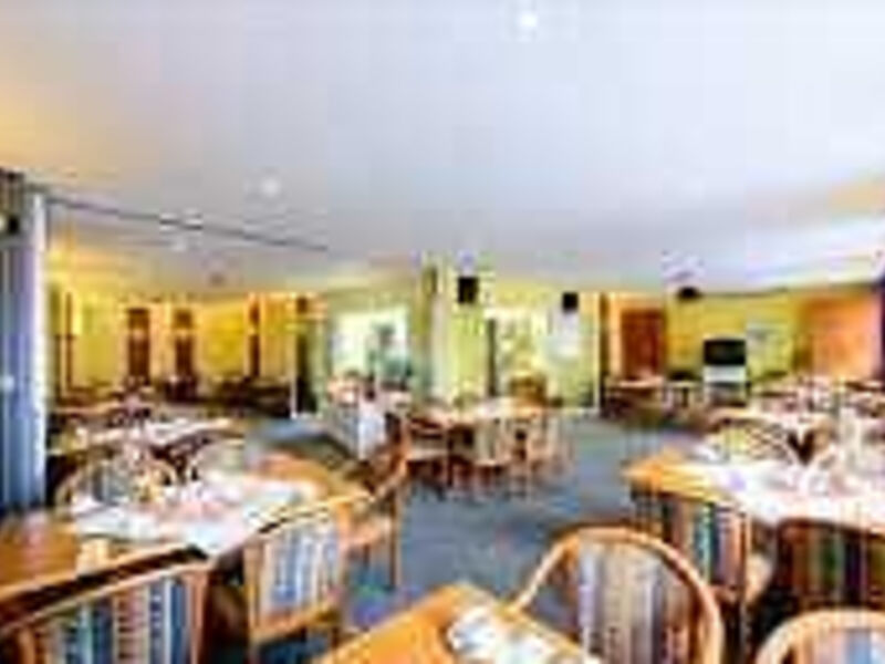 Hotel Askania Bernburg  sup.