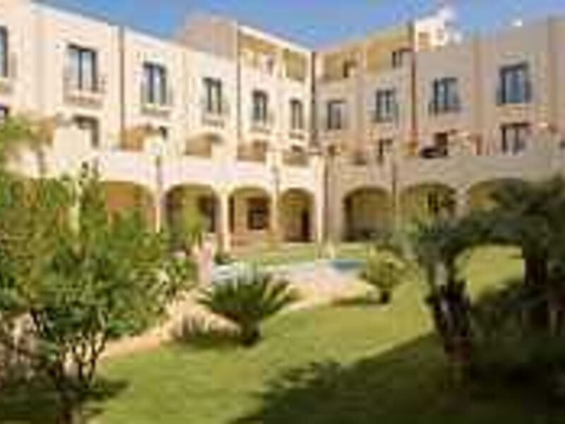 Hotel Mahara