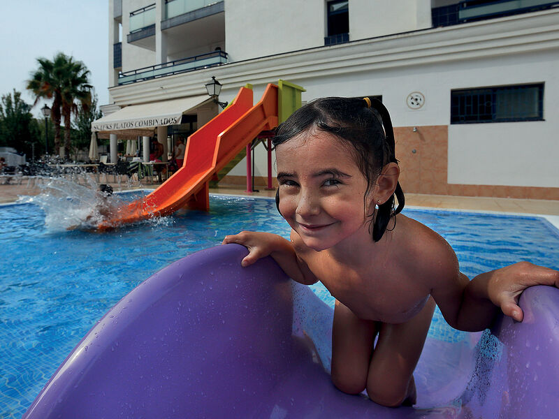 Apartmány Pins Platja