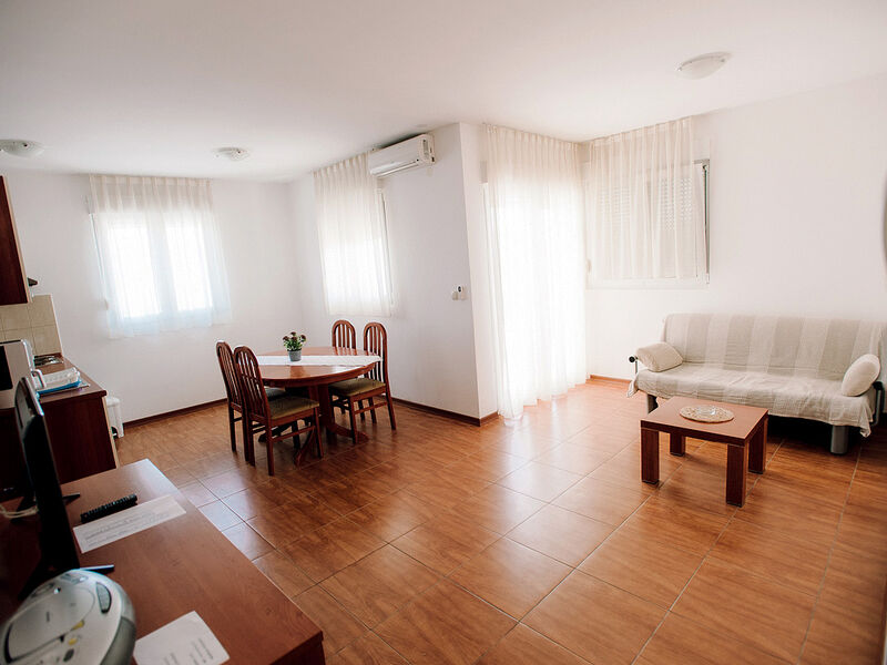Villa Malo More
