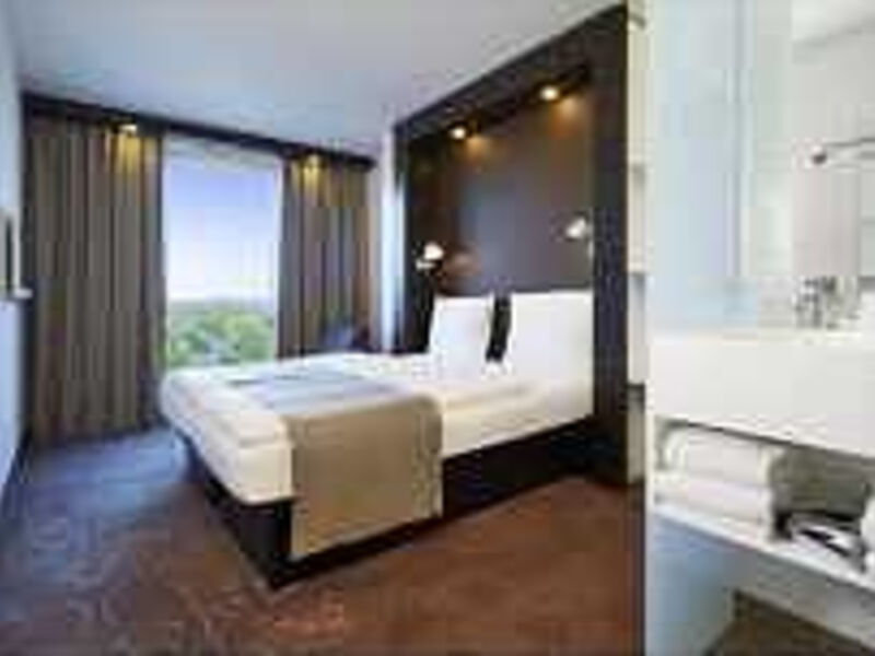 B&B Hotel Berlin-Dreilinden
