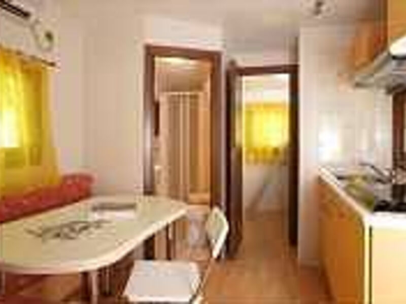 Pineto Beach Village & Camping