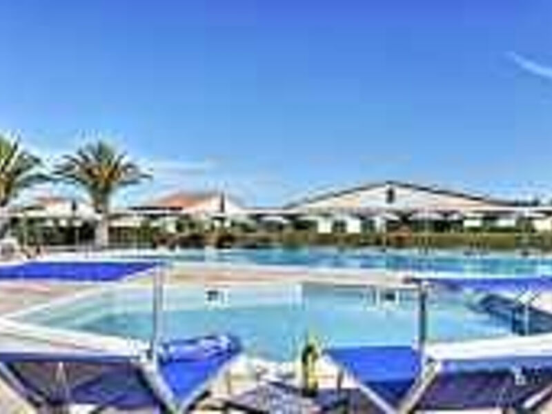Villaggio Turistico La Cecinella S
