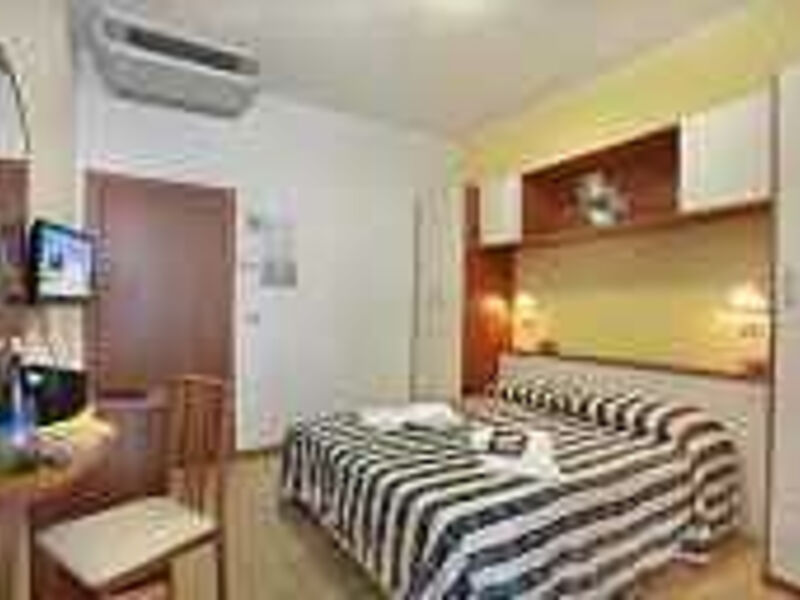 Hotel Serena